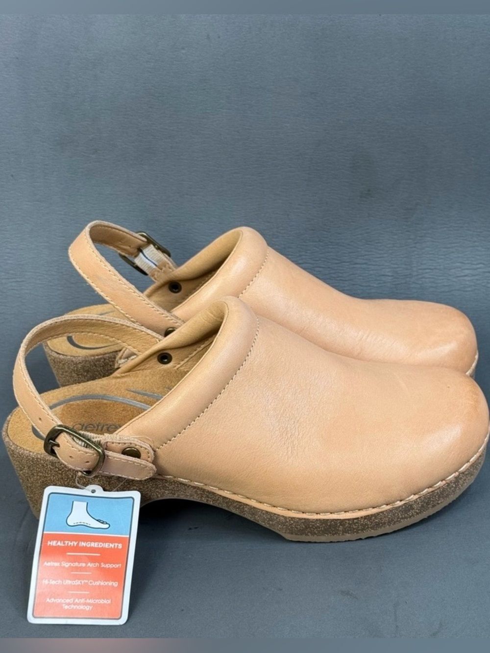 AETREX leather Women's Beckie Cork Clog shoes size 7.5-8